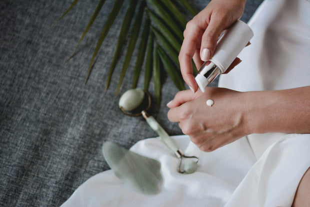 Morning to Night: A Step-by-Step Skincare Routine for Pakistani Weather